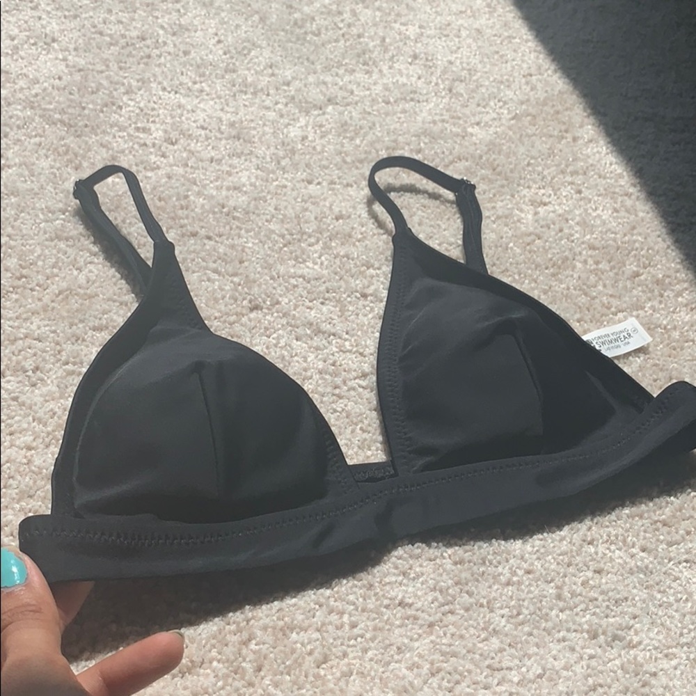 Black New without Tags Bikini Top